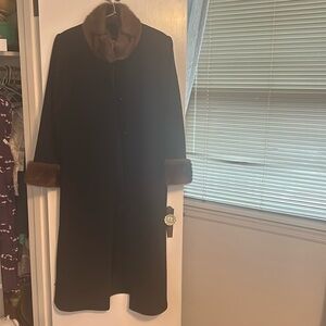MARVIN RICHARD VINTAGE BLACK COAT WITH FUR CUFFS AND COLLAR